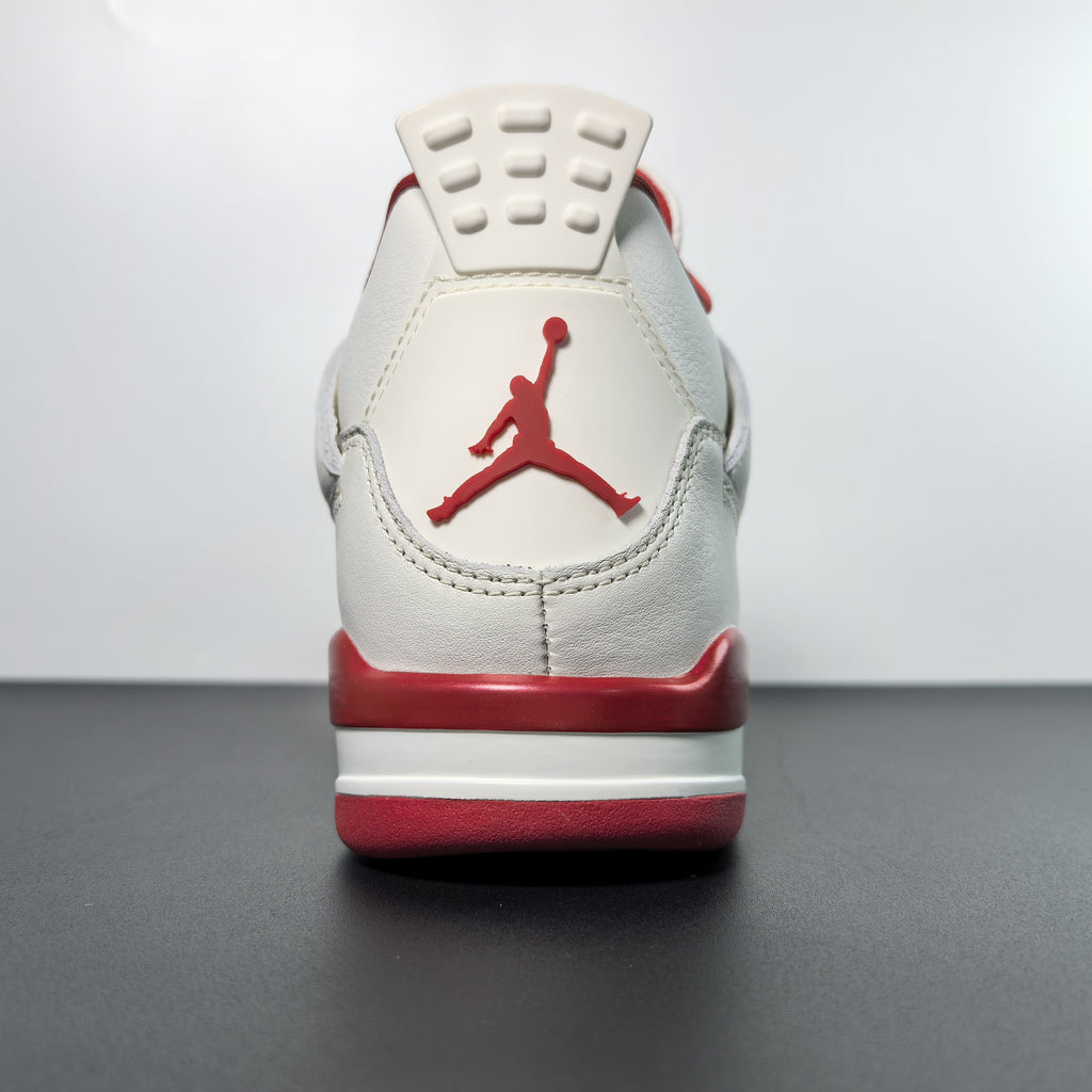Air Jordan 4 Retro "Metallic Red"