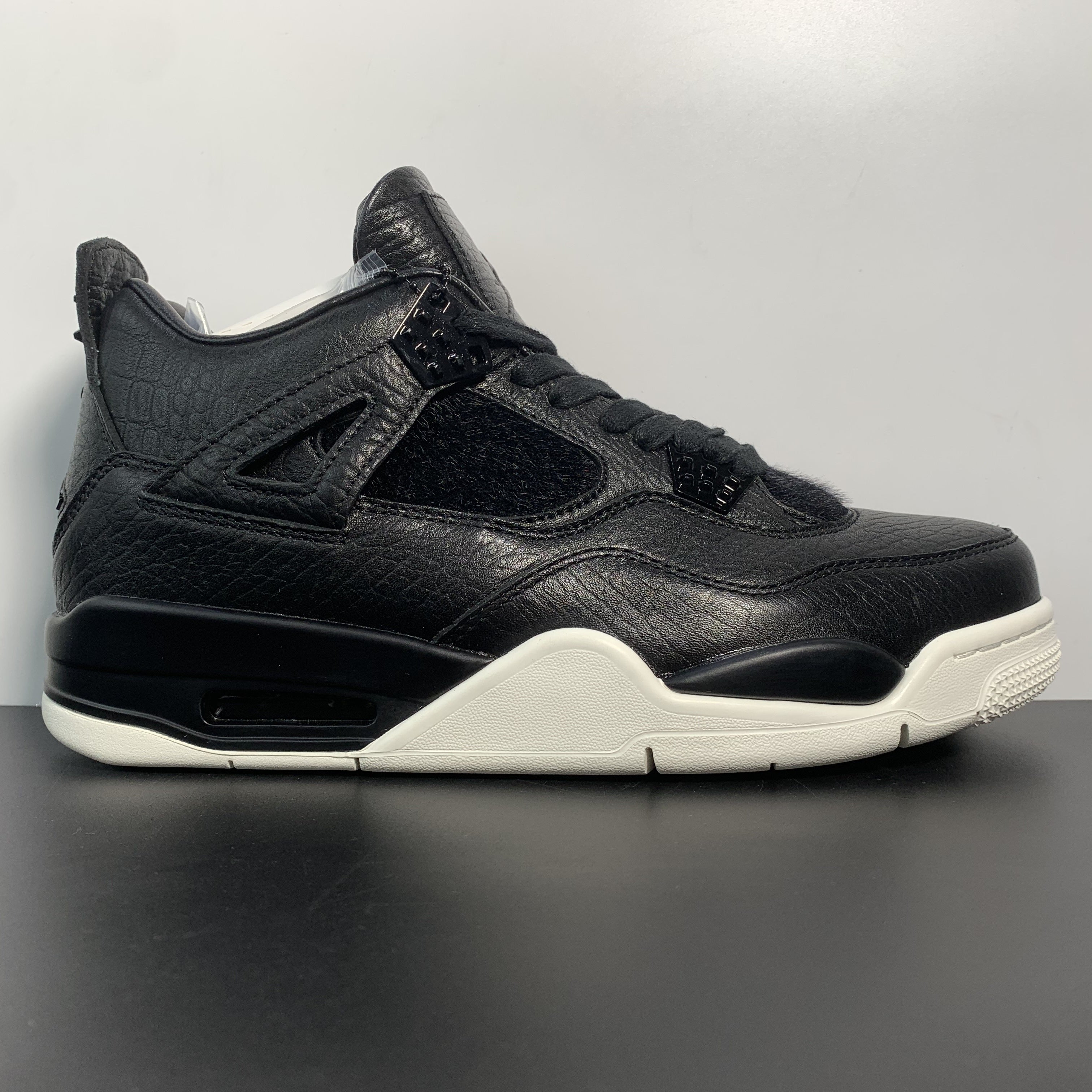 Nike Air Jordan 4 Retro Premium "Pinnacle"