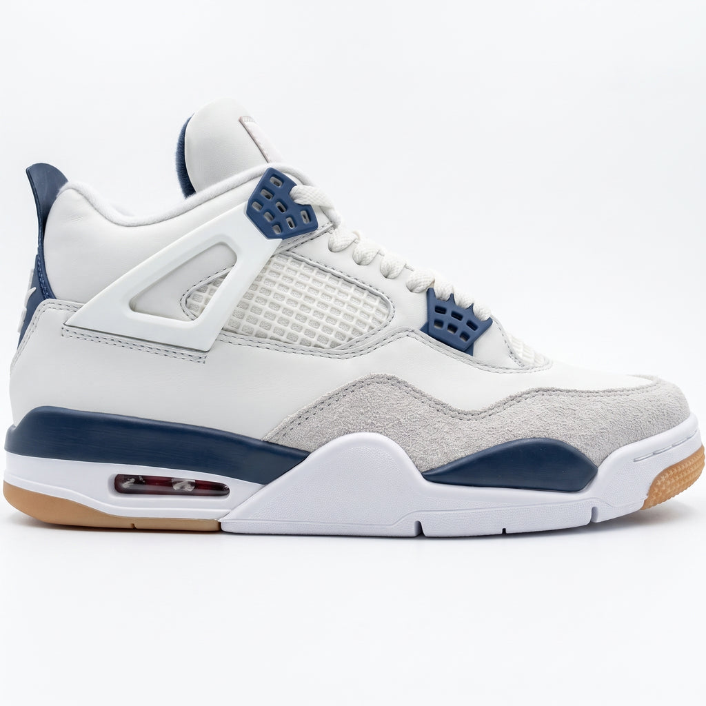 Nike SB x Air Jordan 4 Retro "Navy"