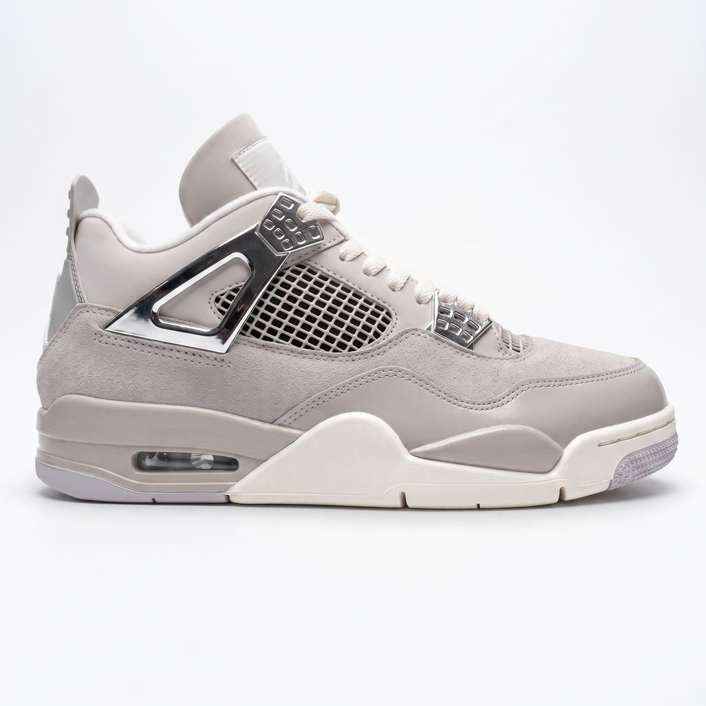 Air Jordan 4 Retro "Frozen Moments"